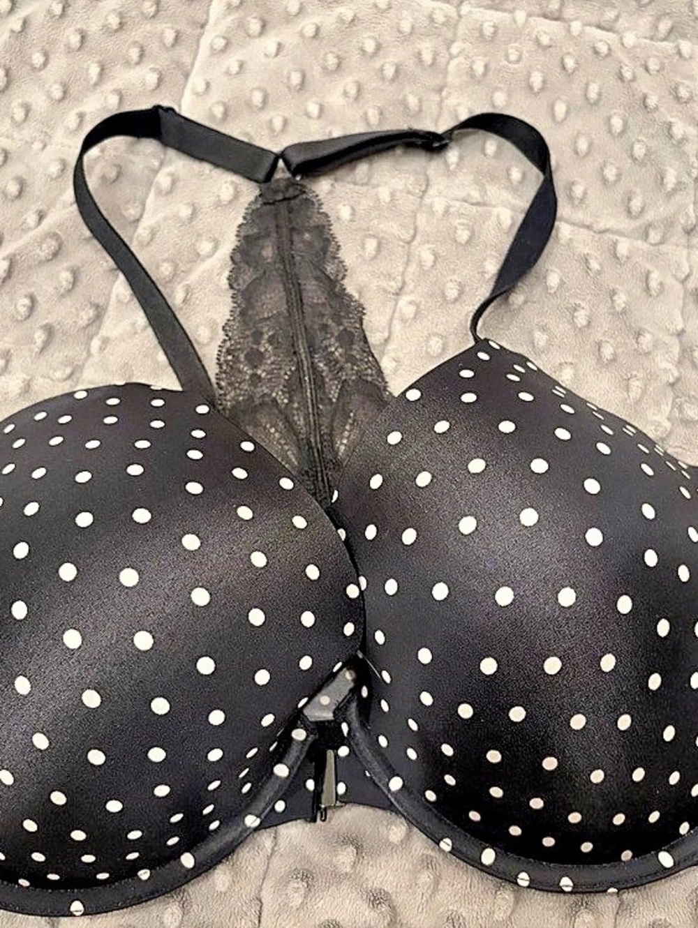 Victoria's Secret Incredible Push-Up Front-Close Bra Polka Dot 36DDD/F